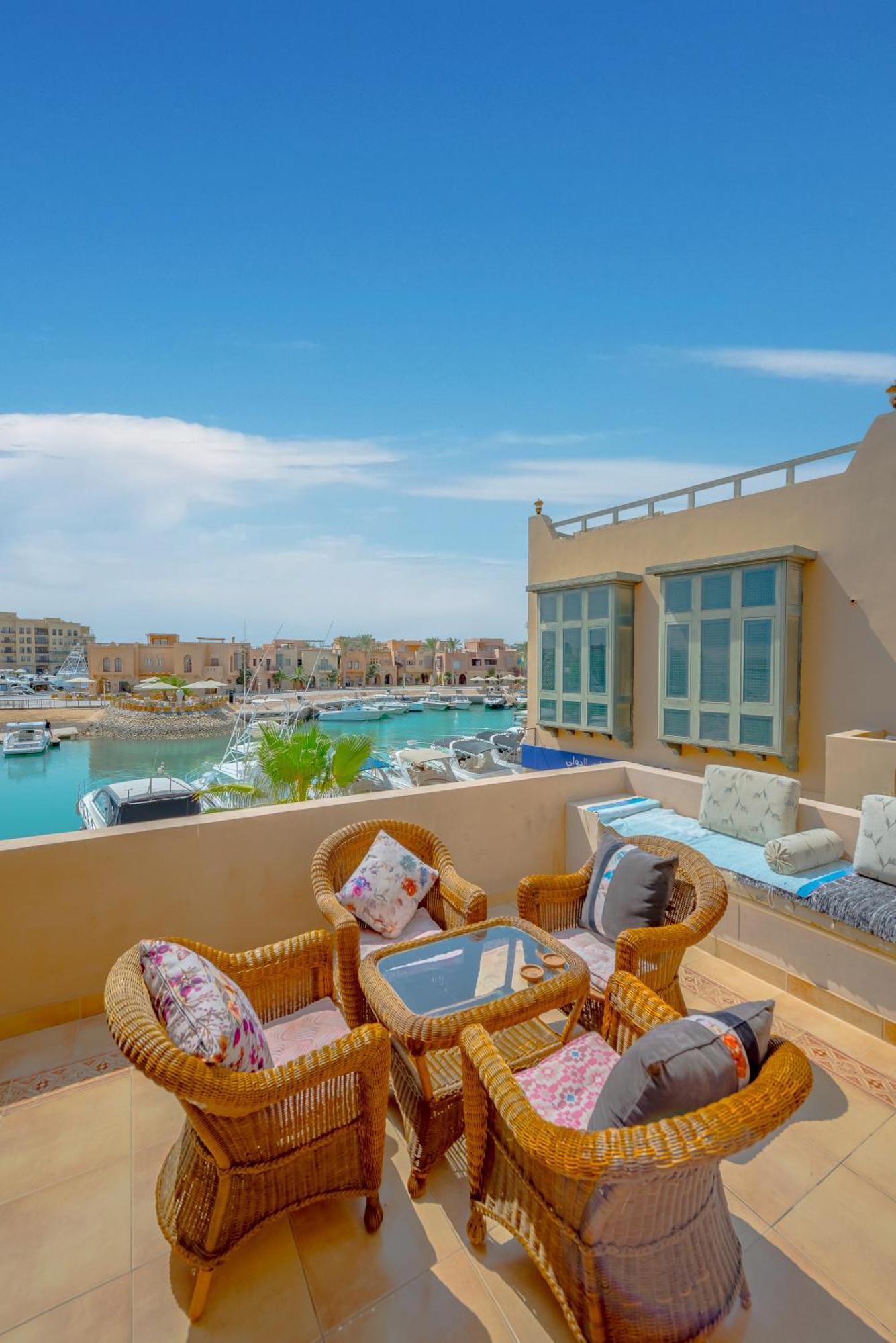 Case de vacanță Seaview Penthouse With Roof In Marina El Gouna Egypt Hurghada