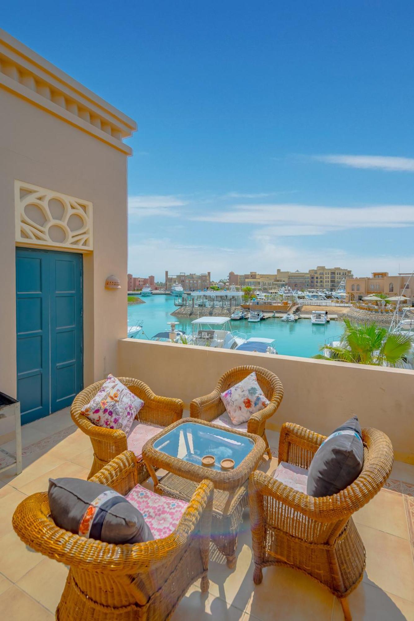 Seaview Penthouse With Roof In Marina El Gouna Egypt Case de vacanță Hurghada