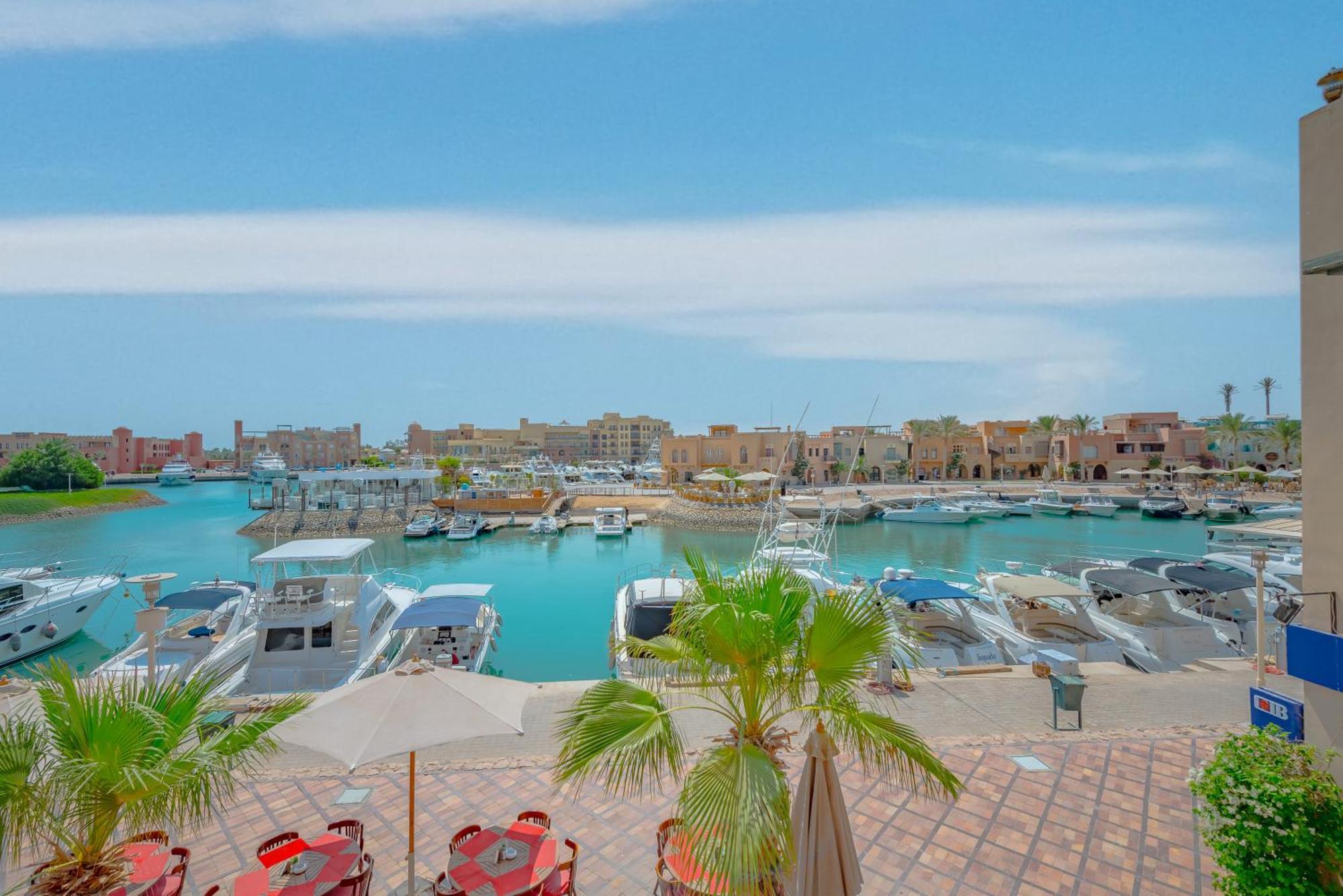 Case de vacanță Seaview Penthouse With Roof In Marina El Gouna Egypt Hurghada